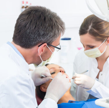 How Long Is a Dental Assistant Program