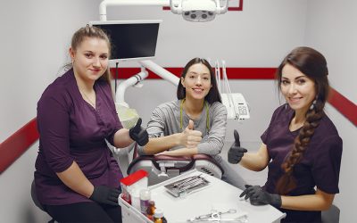 How Hands-On Training Prepares You for a Real Dental Office
